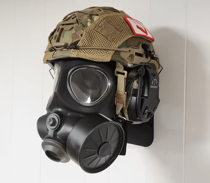 🏴☠️Motorcycle helmet and jacket skull holder🎁