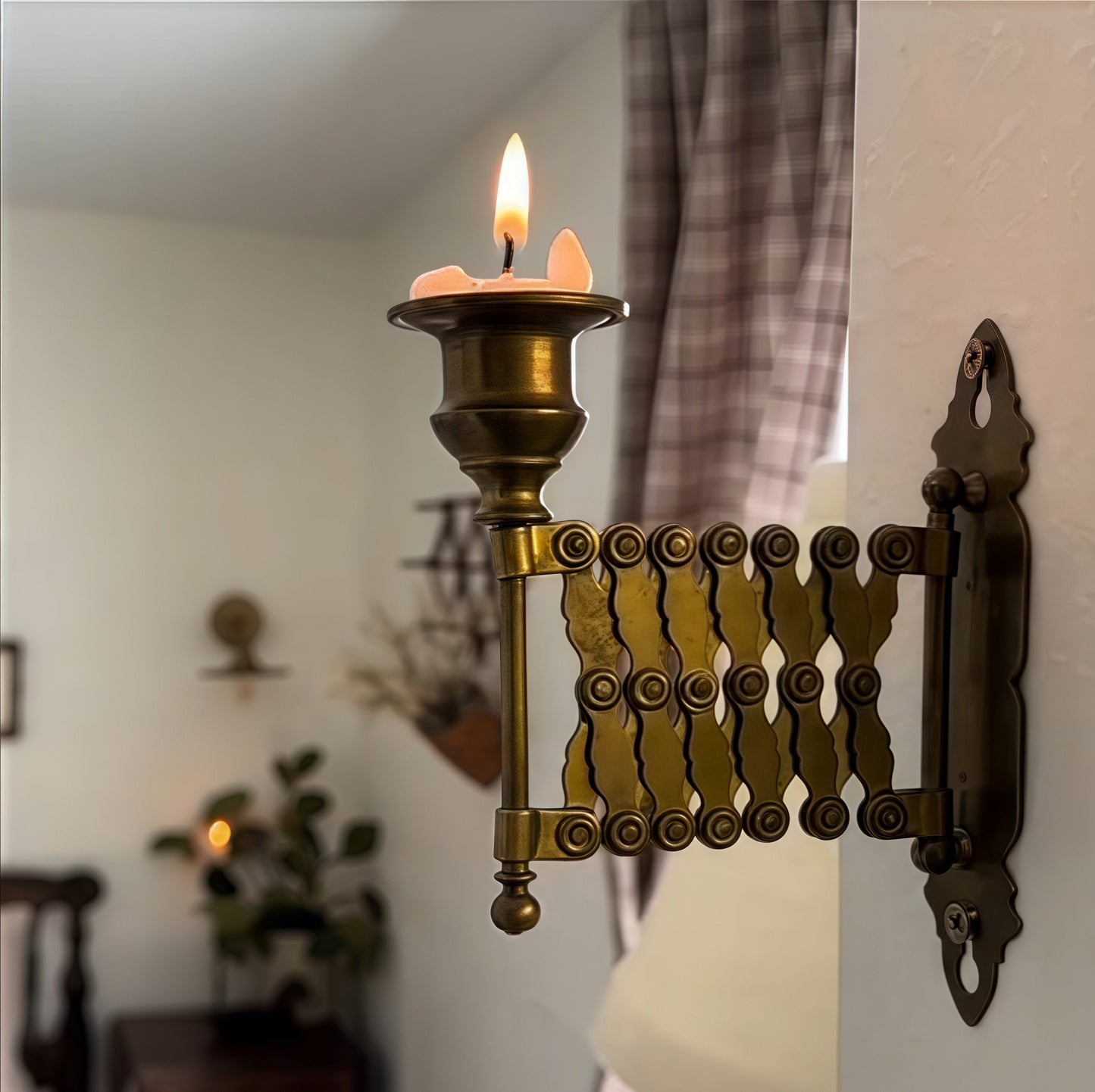 đ„Extending Taper Candle Holder
