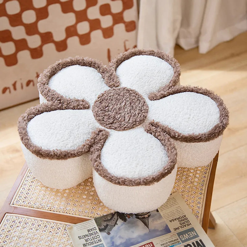Stuffed Daisy Pillow