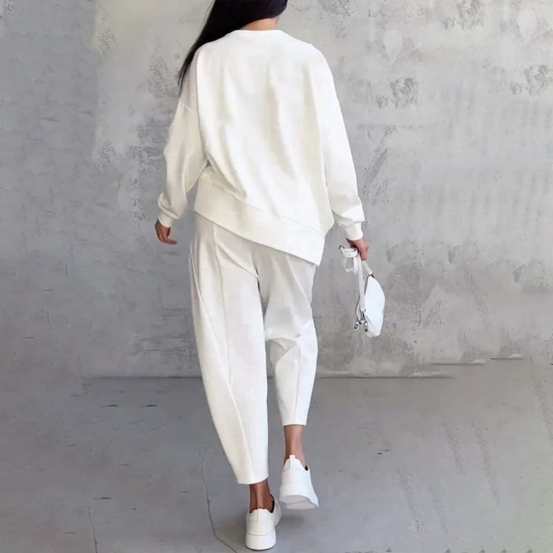 🔥Round-Neck Long-Sleeved Top & Pants 2-Piece Set