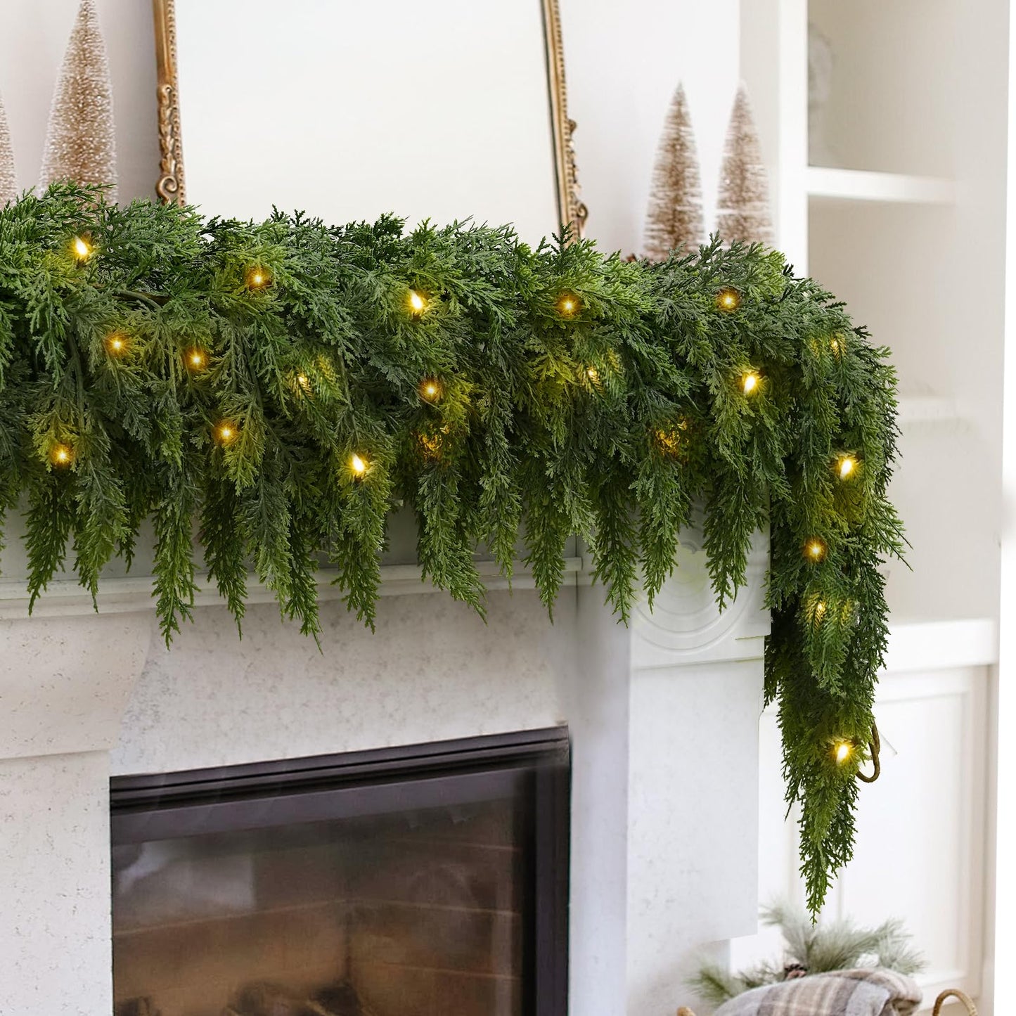 🏆HOT SALE💥 Pre-lit Christmas Cedar Garland