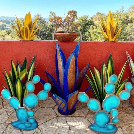 Waterproof Solar Garden Agave Lamp