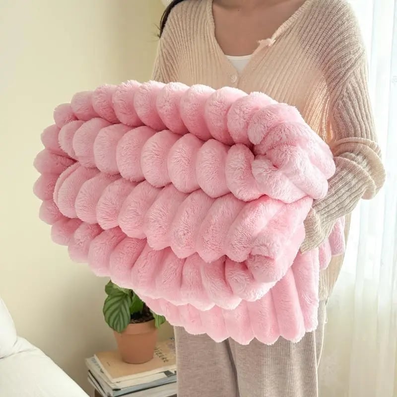[🔥Final 24-hour Preferential Deal🔥]🎄Popular thickened rabbit plush nap blanket, flannel milk velvet cover blanket