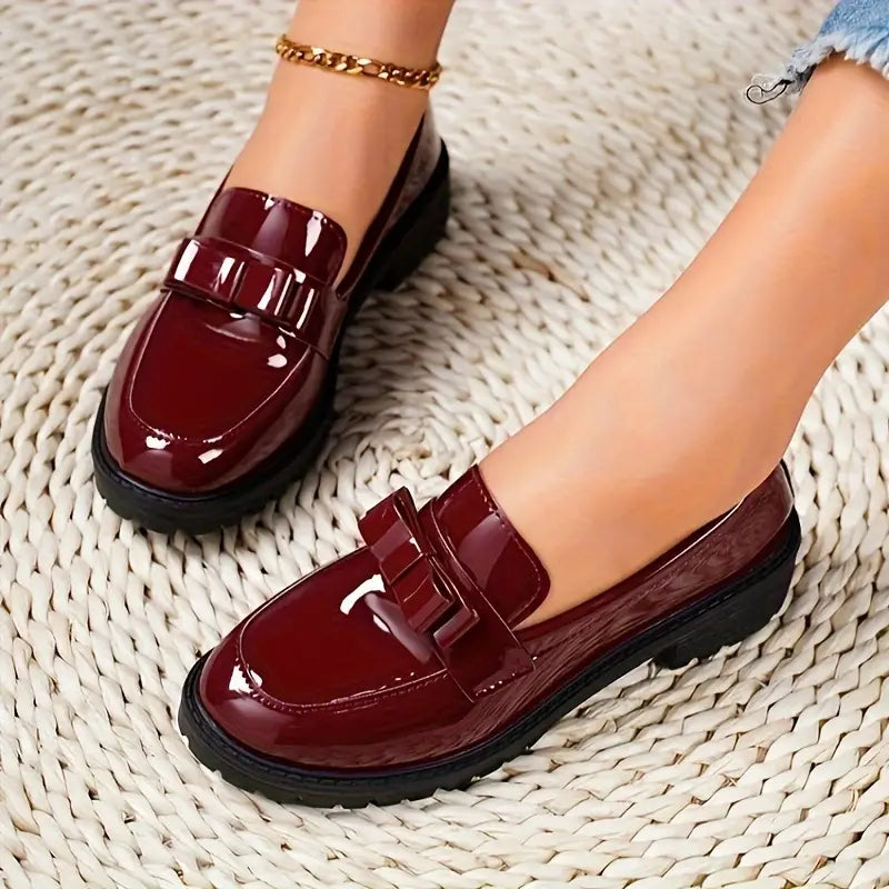 🔥Women's Solid Colour Fashion Thick Sole Leather Shoes